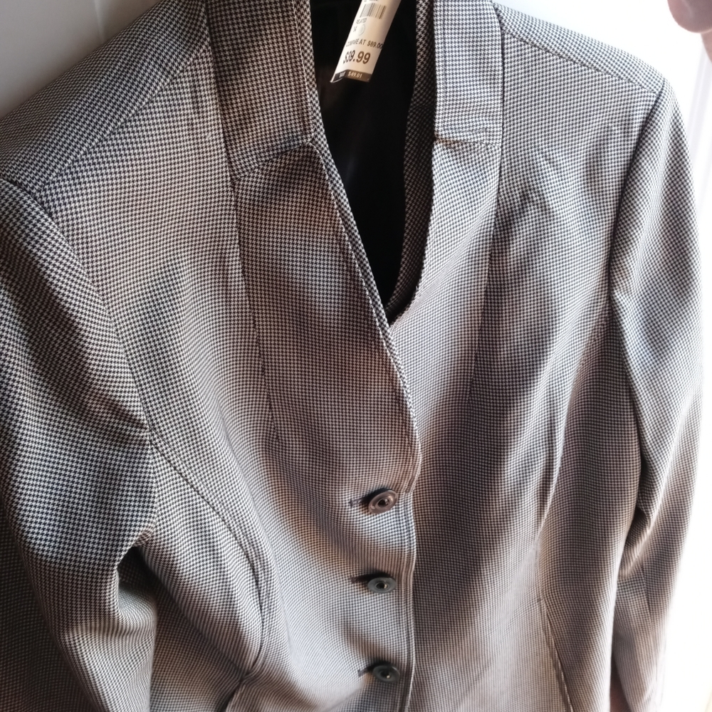 Brand new Womens Suit Jacket
